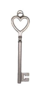 Key amulet 3 1/4" 
